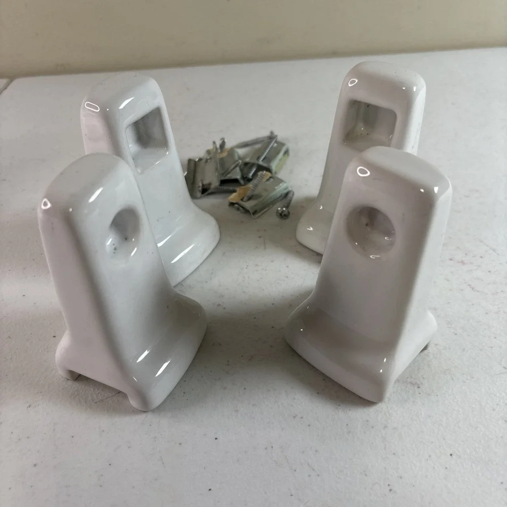 Vintage Mid Century White Porcelain Toilet Paper Towel Holders Lot Of 4 Ends